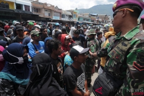 El número de muertos por el terremoto en Sulawesi Central subió a 1.944