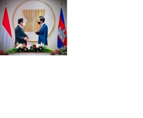 Aumentando la cooperación, el presidente Joko Widodo y el primer ministro Hun Sen sostienen reuniones bilaterales